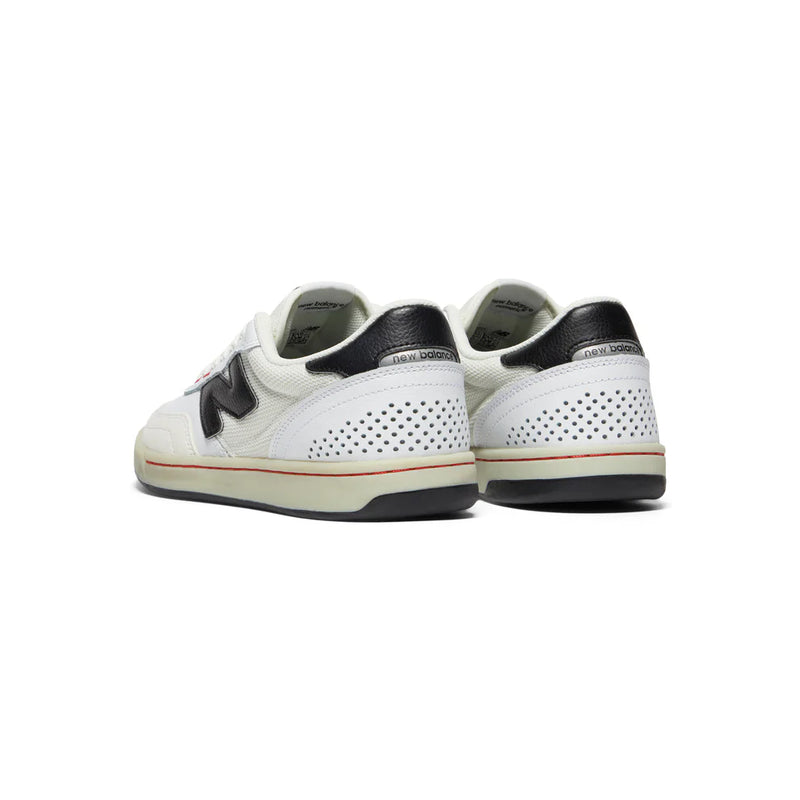 New Balance Numeric 440 V2 (White/Black)