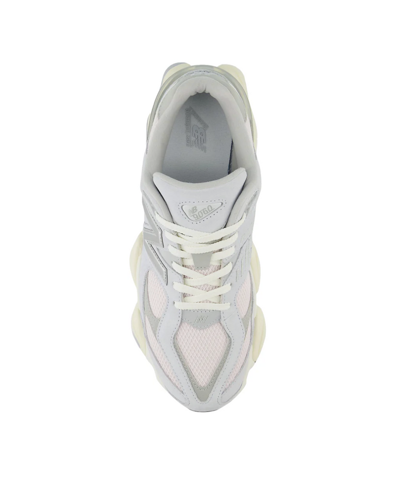 New Balance 9060 (Grey/Pink)