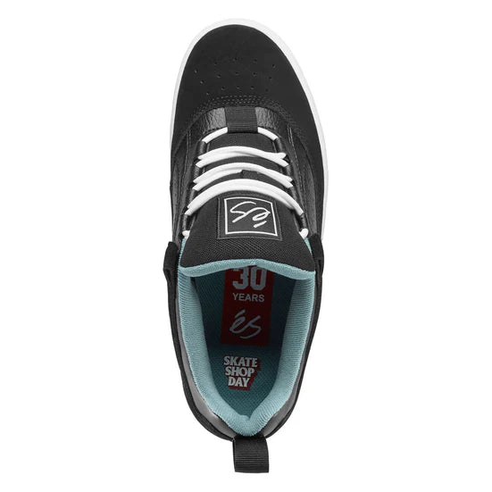 ES Contour Black/Blue Skate shop day