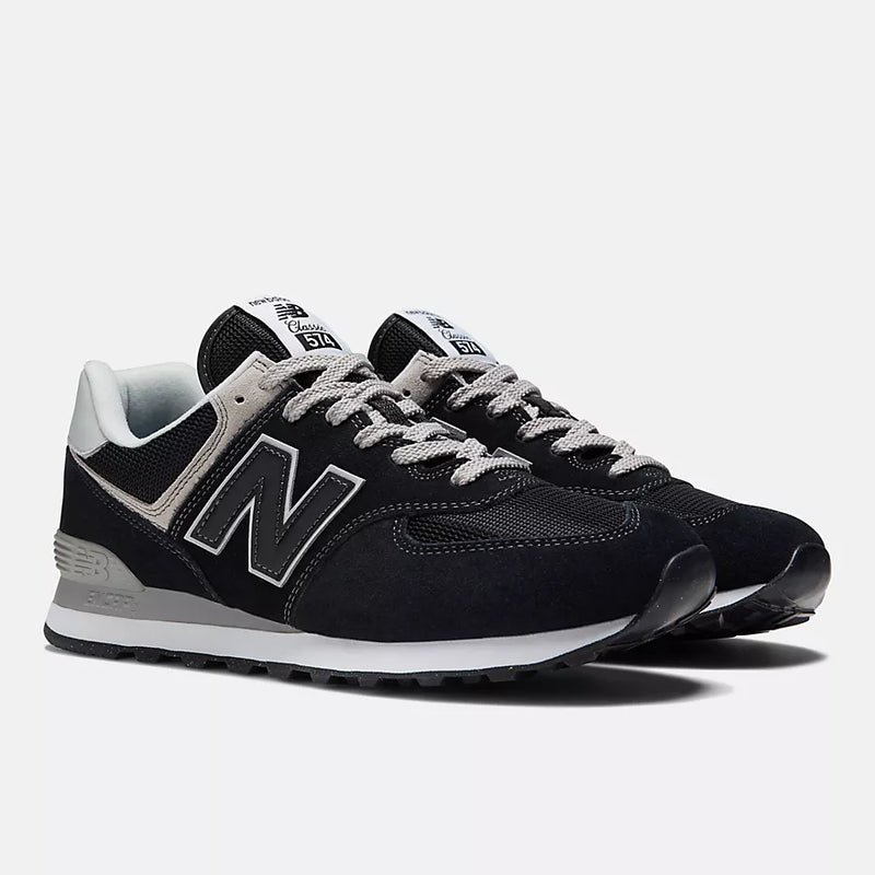 New Balance 574 Core (Black/White)